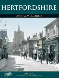 Cover image of Hertfordshire Living Memories